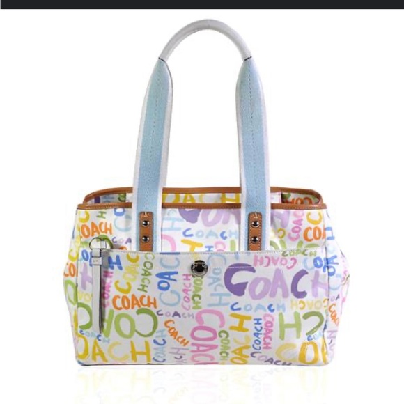 Coach Hamptons Signature Scribble Graffiti Tote Bag - Picture 15 of 15